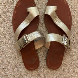 Vince Camuto Metallic Gold Buckle Slide Sandals, size 7